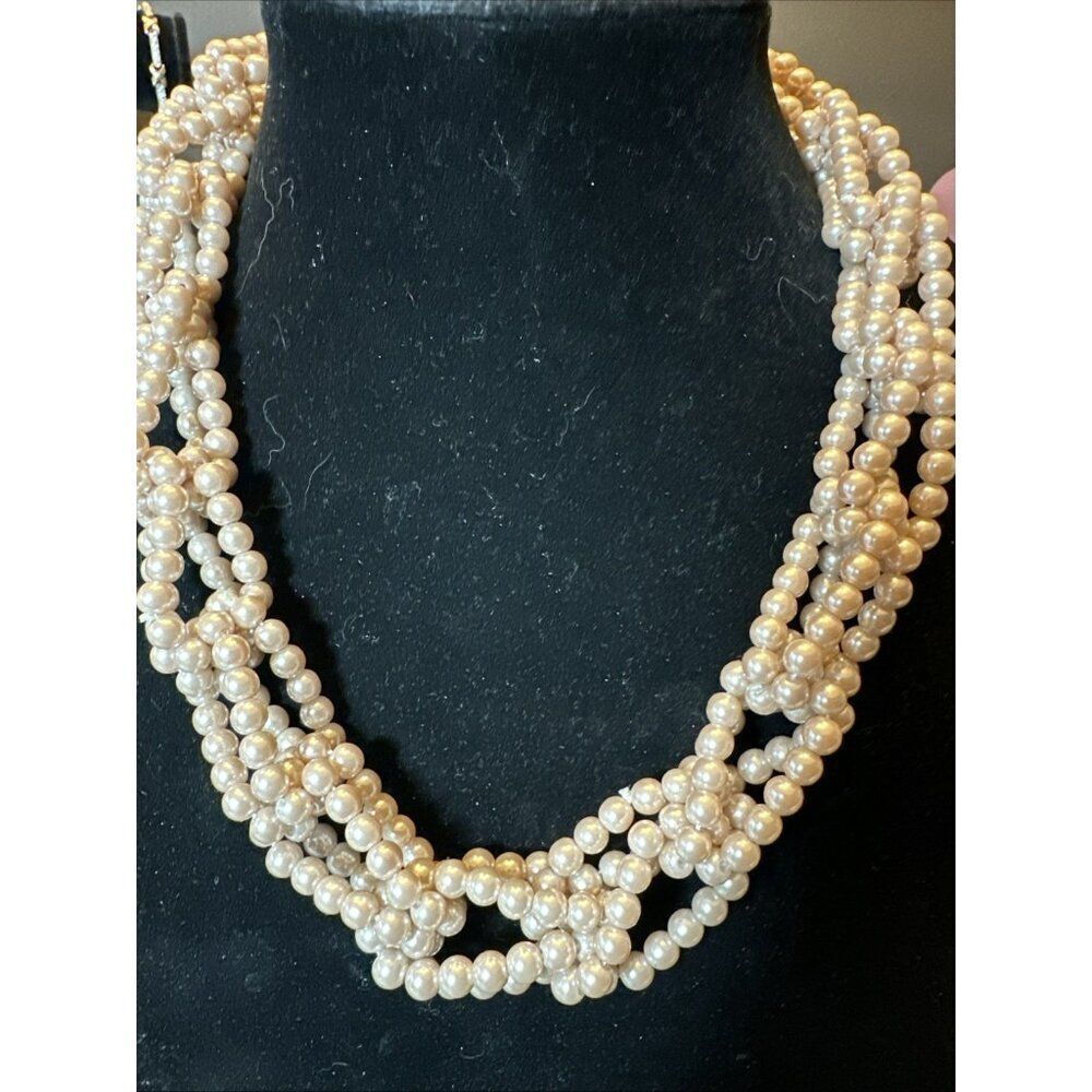 J CREW Pearl Necklace Chain Link Faux Pearls Champagne Color 22 In